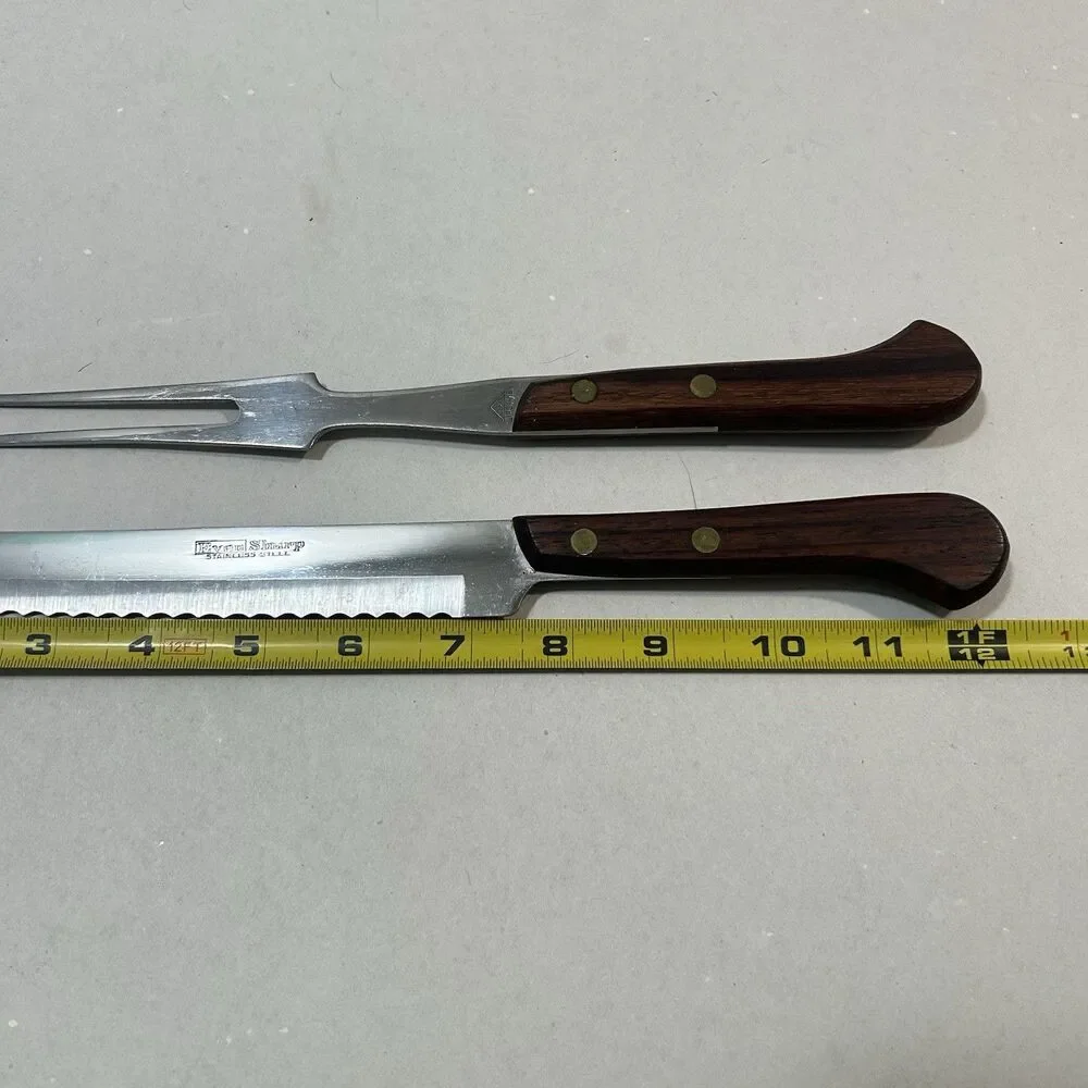 The Pampered Chef lifetime cutlery
